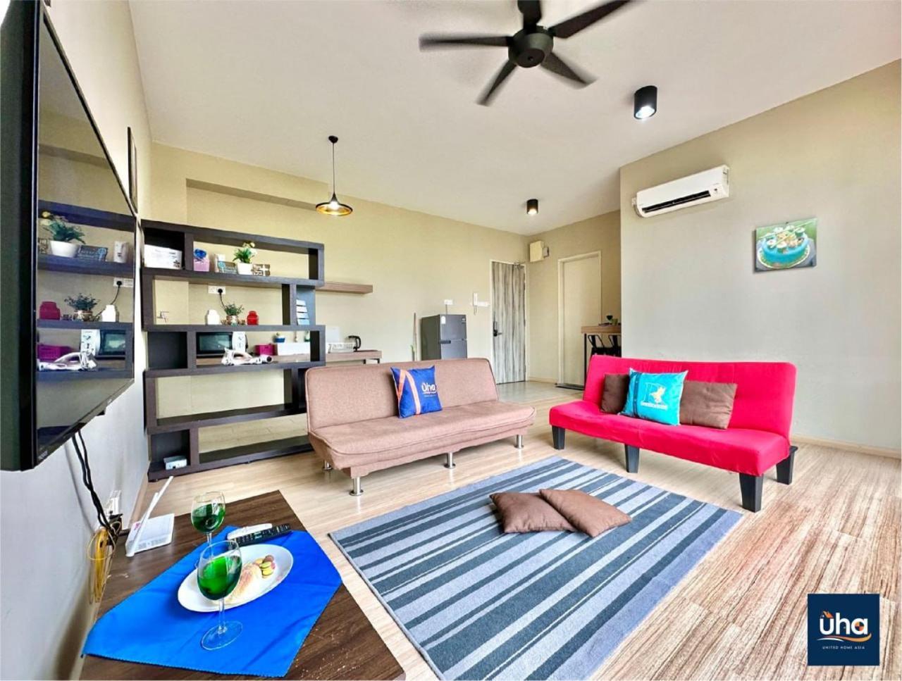 Cube 8 Teens Taman Mount Austin By Uha * Johor Bahru