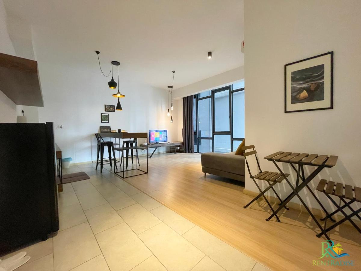Cube 8 Teens Taman Mount Austin By Uha Apartment Johor Bahru